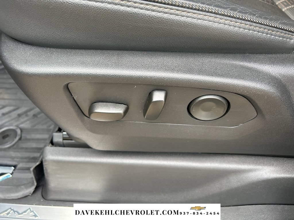 Certified 2025 Chevrolet Silverado 2500 High Country w/ High Country Premium Package AWD/4WD image 18