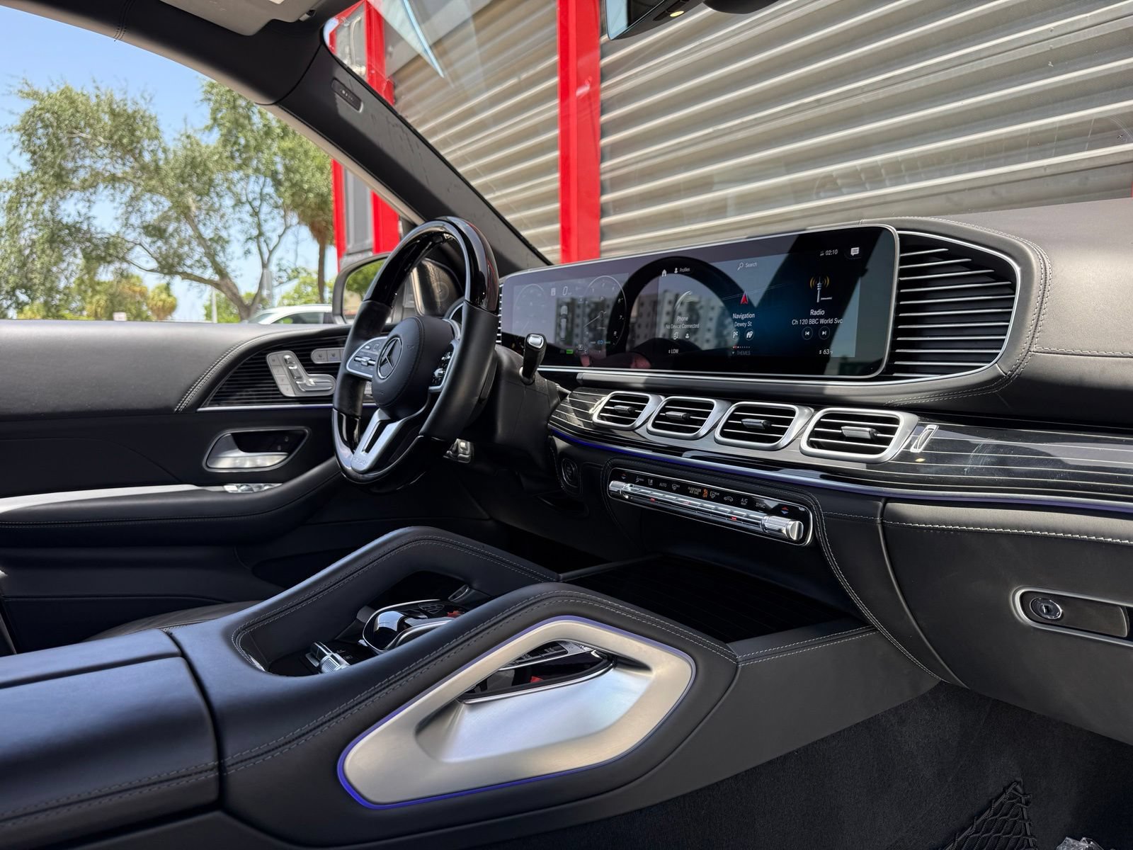 Used 2021 Mercedes-Benz Maybach GLS 600 4MATIC image 43