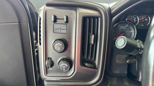 Used 2019 GMC Sierra 2500 SLT w/ All Terrain HD Package AWD/4WD image 14