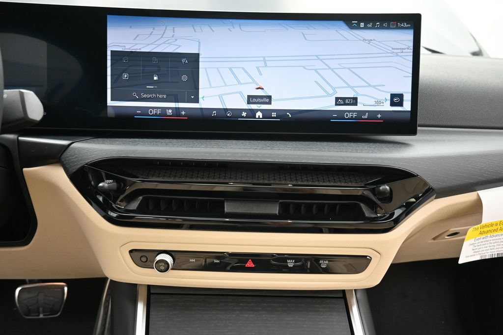 New 2026 BMW 330i xDrive Sedan w/ M Sport Package AWD/4WD image 13