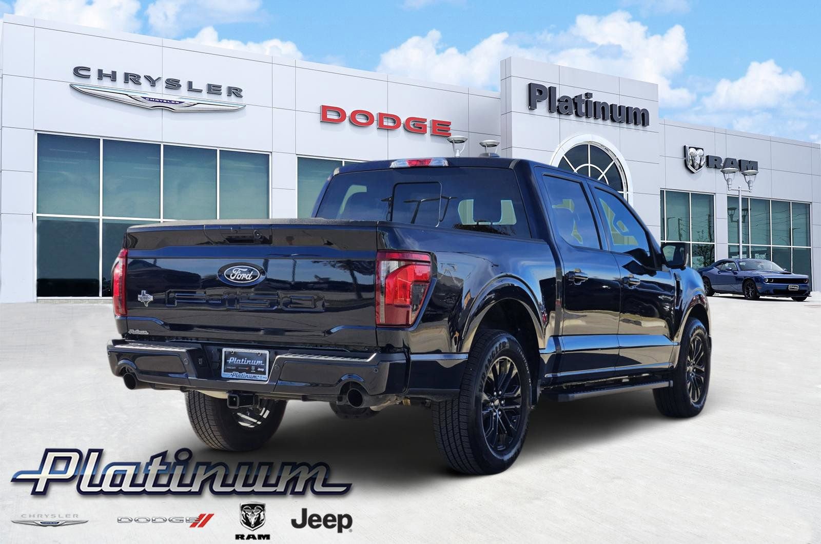 Used 2025 Ford F150 XLT w/ Equipment Group 302A MID image 5