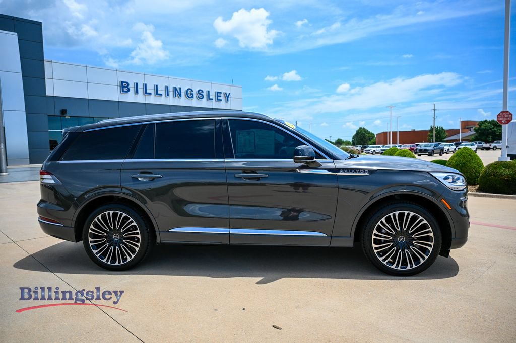 Used 2024 Lincoln Aviator Black Label w/ Class IV Trailer Tow Package AWD/4WD image 8