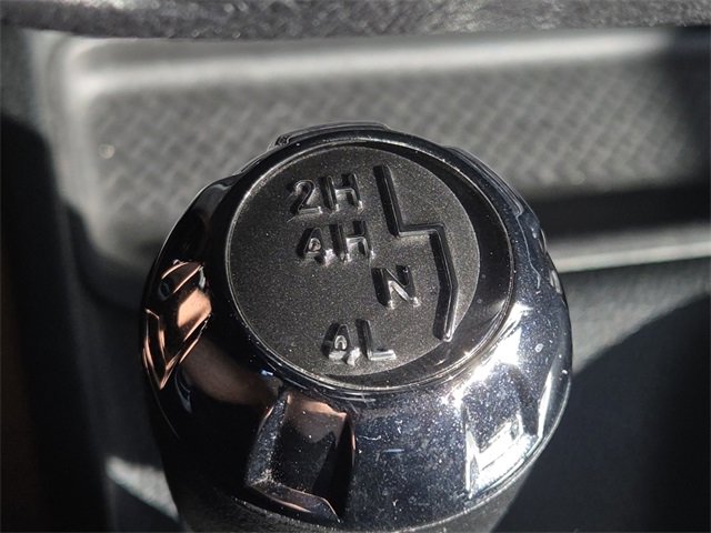 Used 2018 Jeep Wrangler Unlimited Sahara image 5