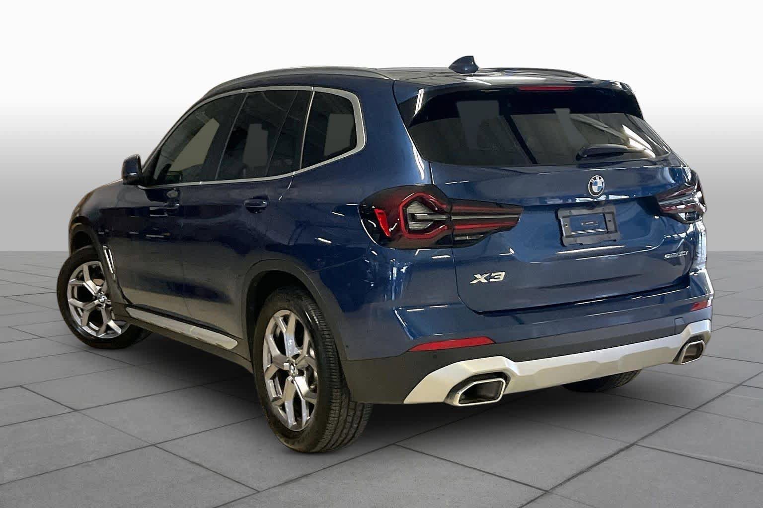 Certified 2024 BMW X3 sDrive30i w/ Convenience Package RWD image 11