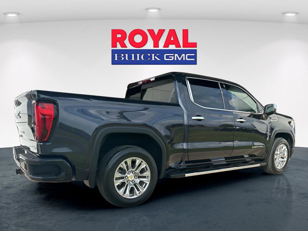 Used 2022 GMC Sierra 1500 Denali image 7