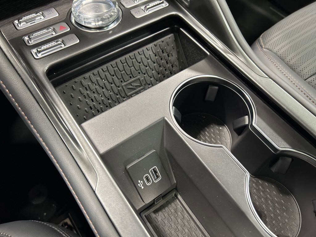 New 2026 Lincoln Nautilus Reserve w/ Jet Appearance Package image 23