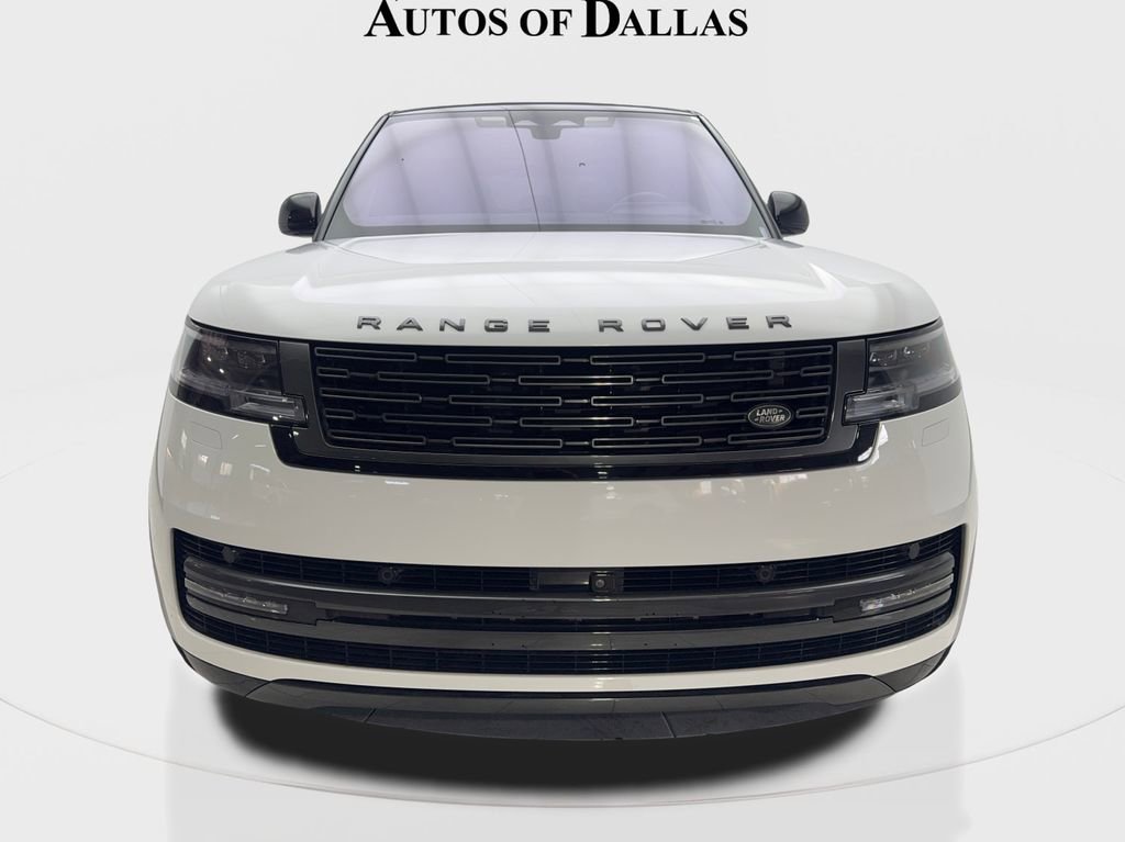 Used 2023 Land Rover Range Rover SE image 3