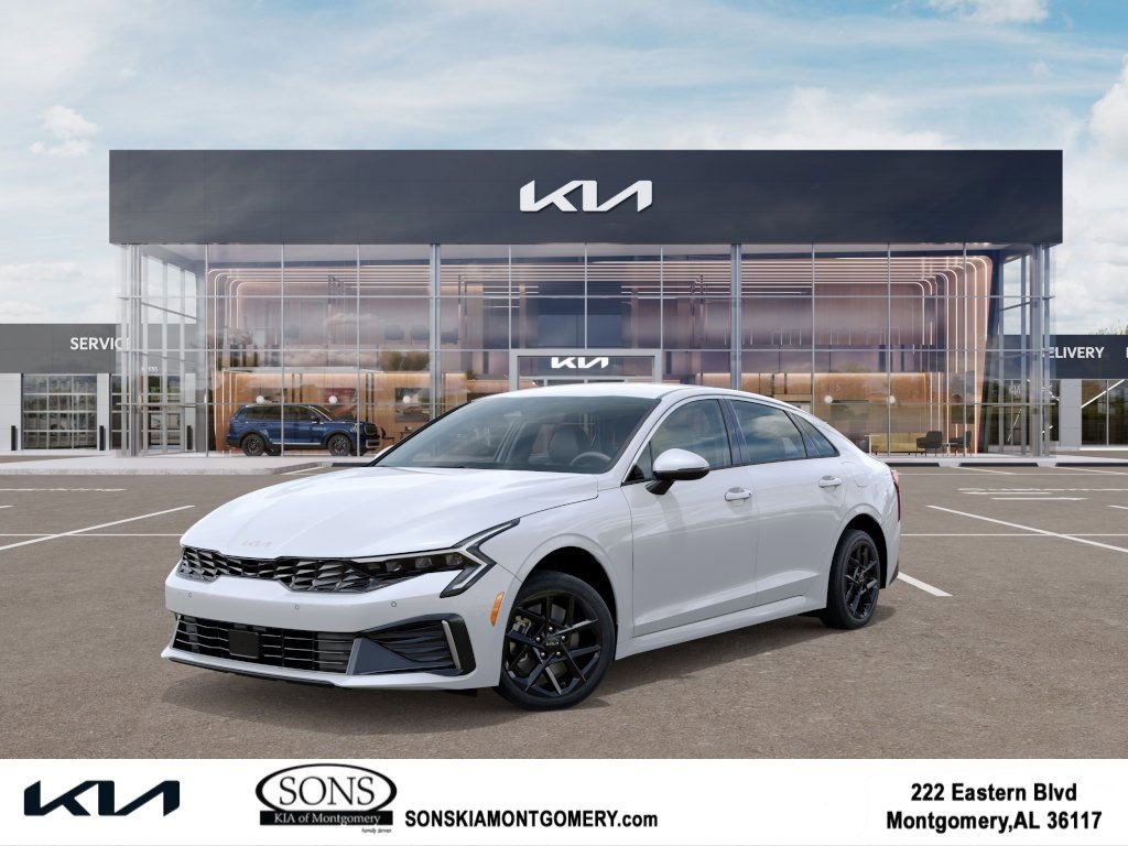 New 2025 Kia K5 LXS
