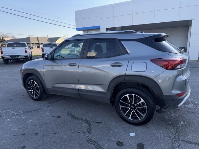 Used 2025 Chevrolet TrailBlazer LT image 19