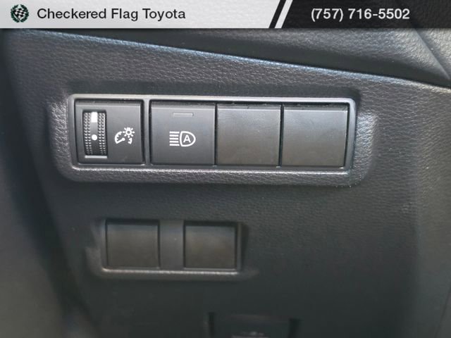 Certified 2025 Toyota Corolla Cross LE AWD/4WD image 11