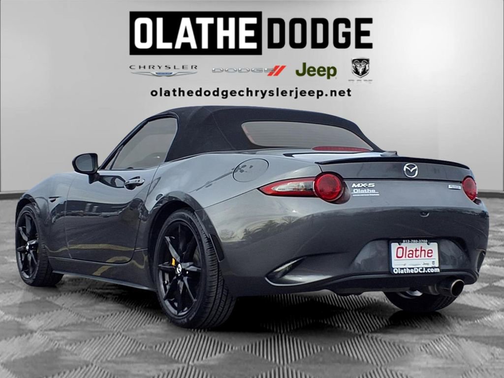 Used 2019 MAZDA MX-5 Miata Club image 3