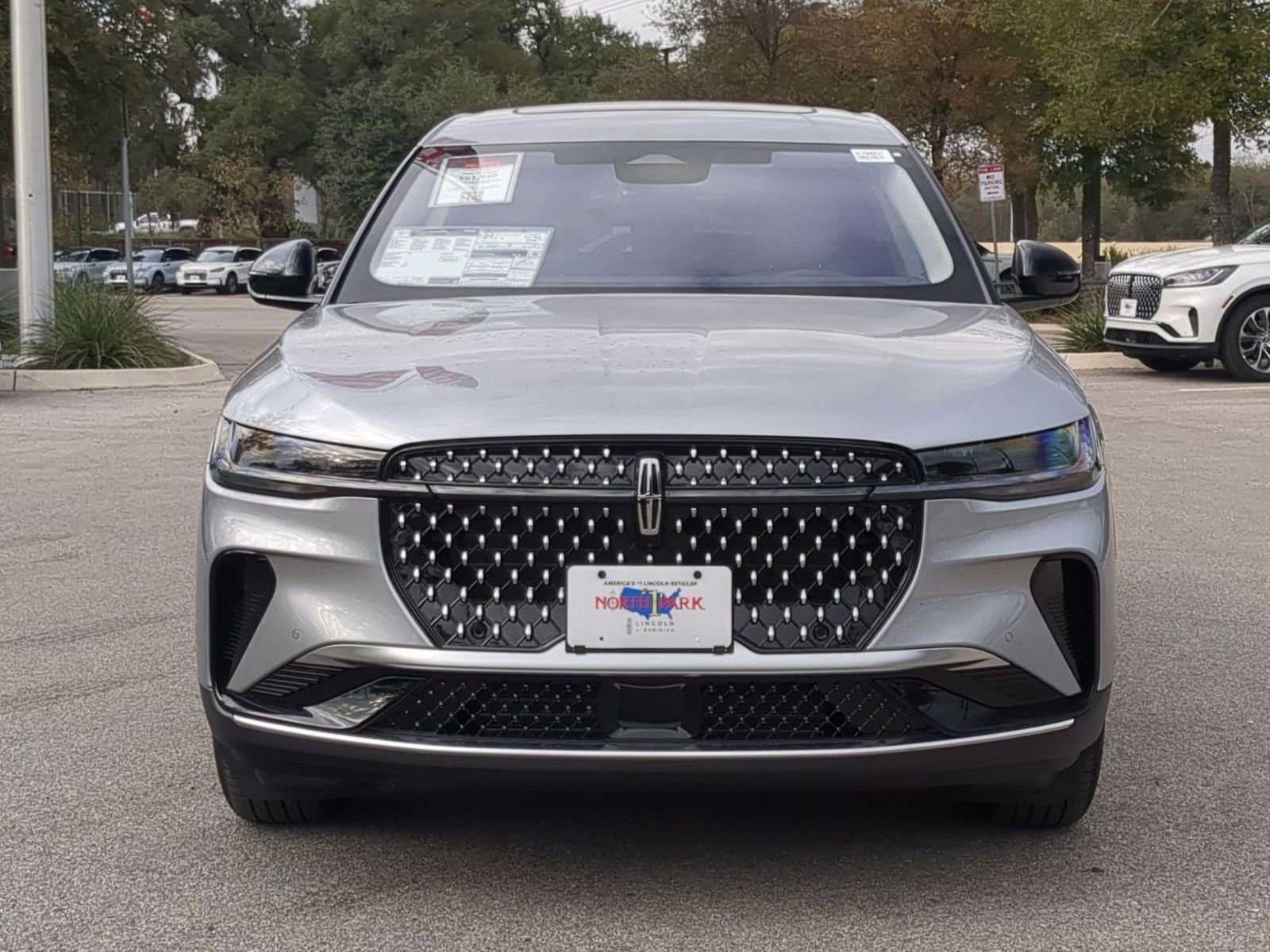 New 2026 Lincoln Nautilus Premier w/ Equipment Group 102A AWD/4WD image 8