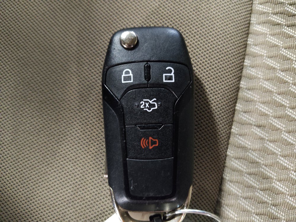 Used 2022 Ford Explorer 4WD image 32