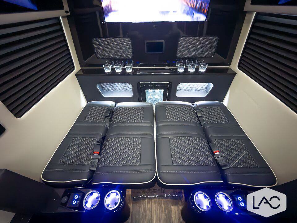 Used 2025 Mercedes-Benz Sprinter 3500 image 24