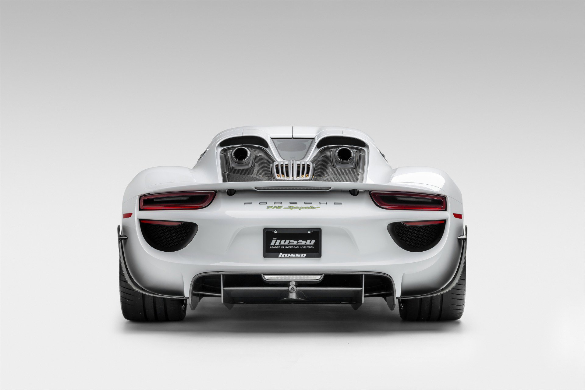 Used 2015 Porsche 918 Spyder AWD/4WD image 11