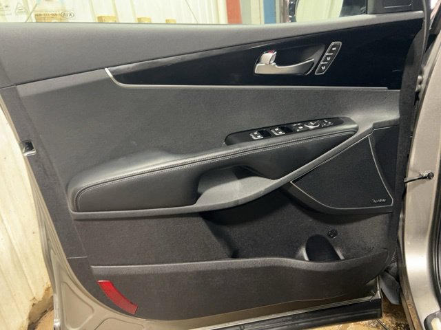 Used 2016 Kia Sorento SX AWD/4WD image 22