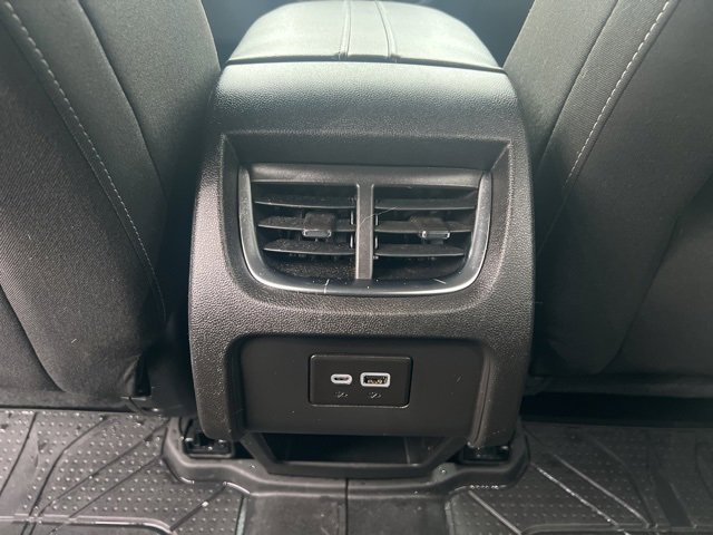 Used 2025 Chevrolet Blazer LT w/ Convenience Package image 18