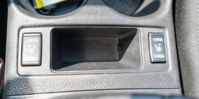 Used 2018 Nissan Rogue SV AWD/4WD image 31