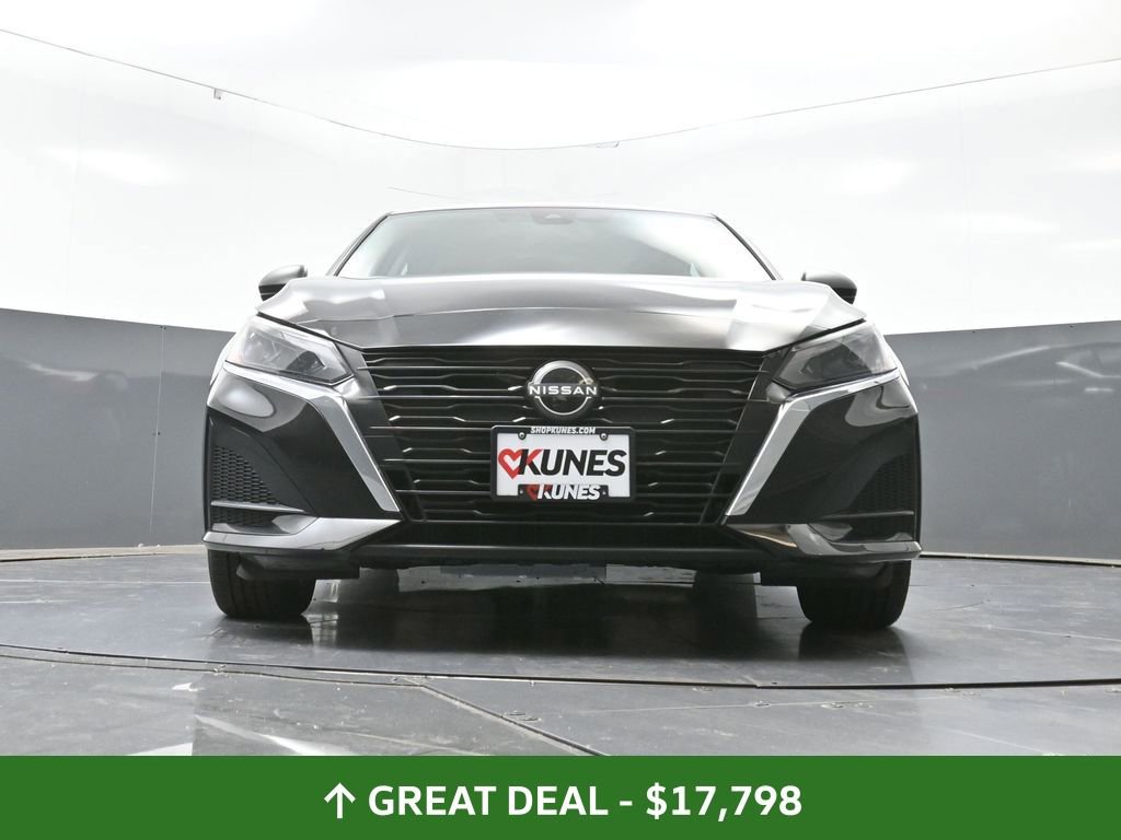 Used 2024 Nissan Altima 2.5 SV image 51