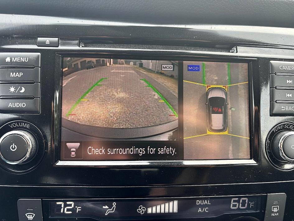 Used 2019 Nissan Rogue SV w/ Premium Package image 24