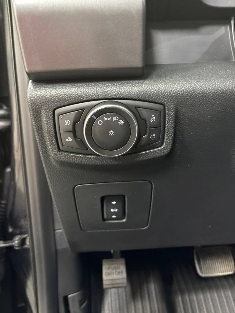 Used 2016 Ford F150 XLT w/ Equipment Group 301A Mid AWD/4WD image 11