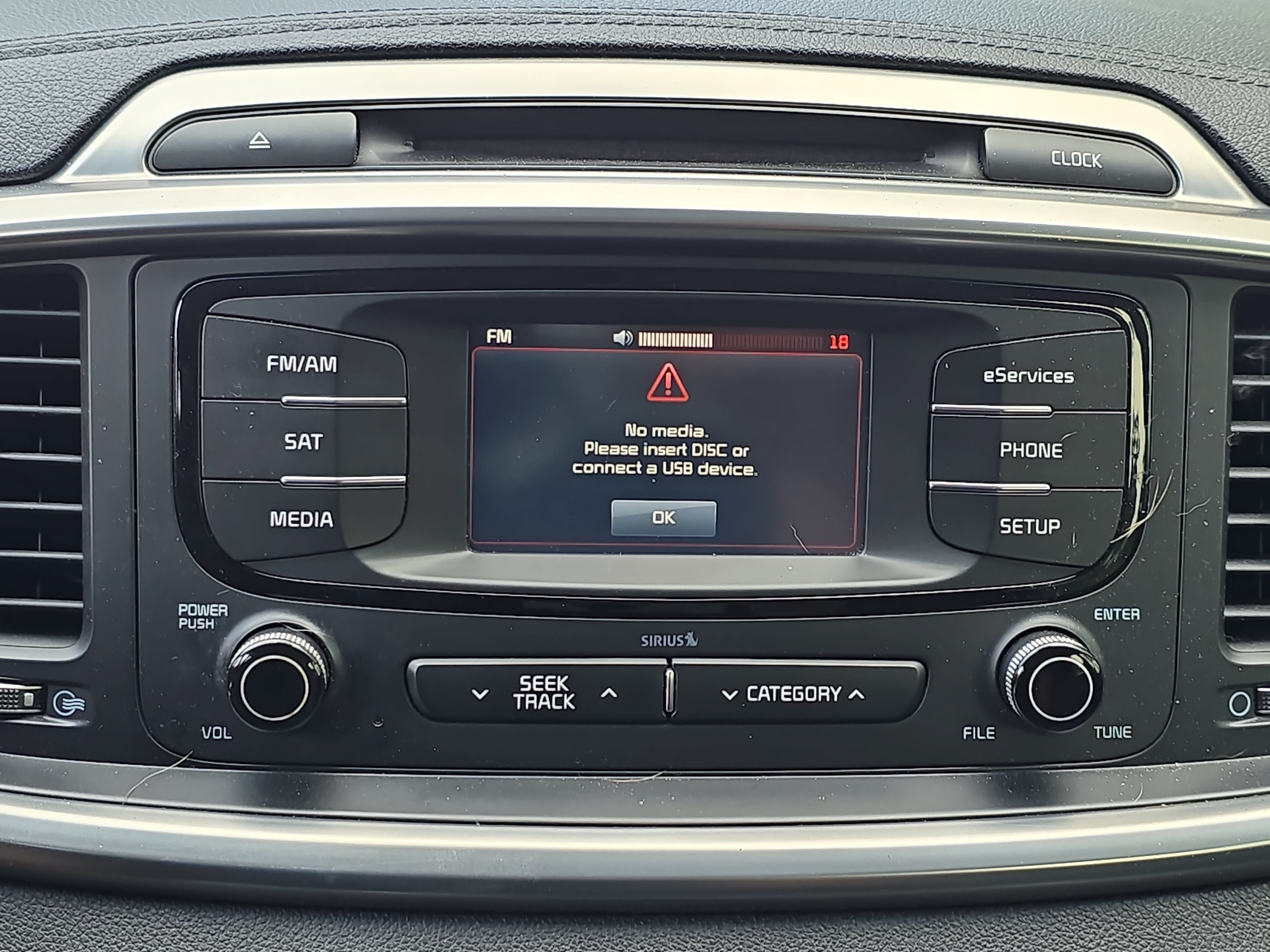 Used 2016 Kia Sorento EX AWD/4WD image 21
