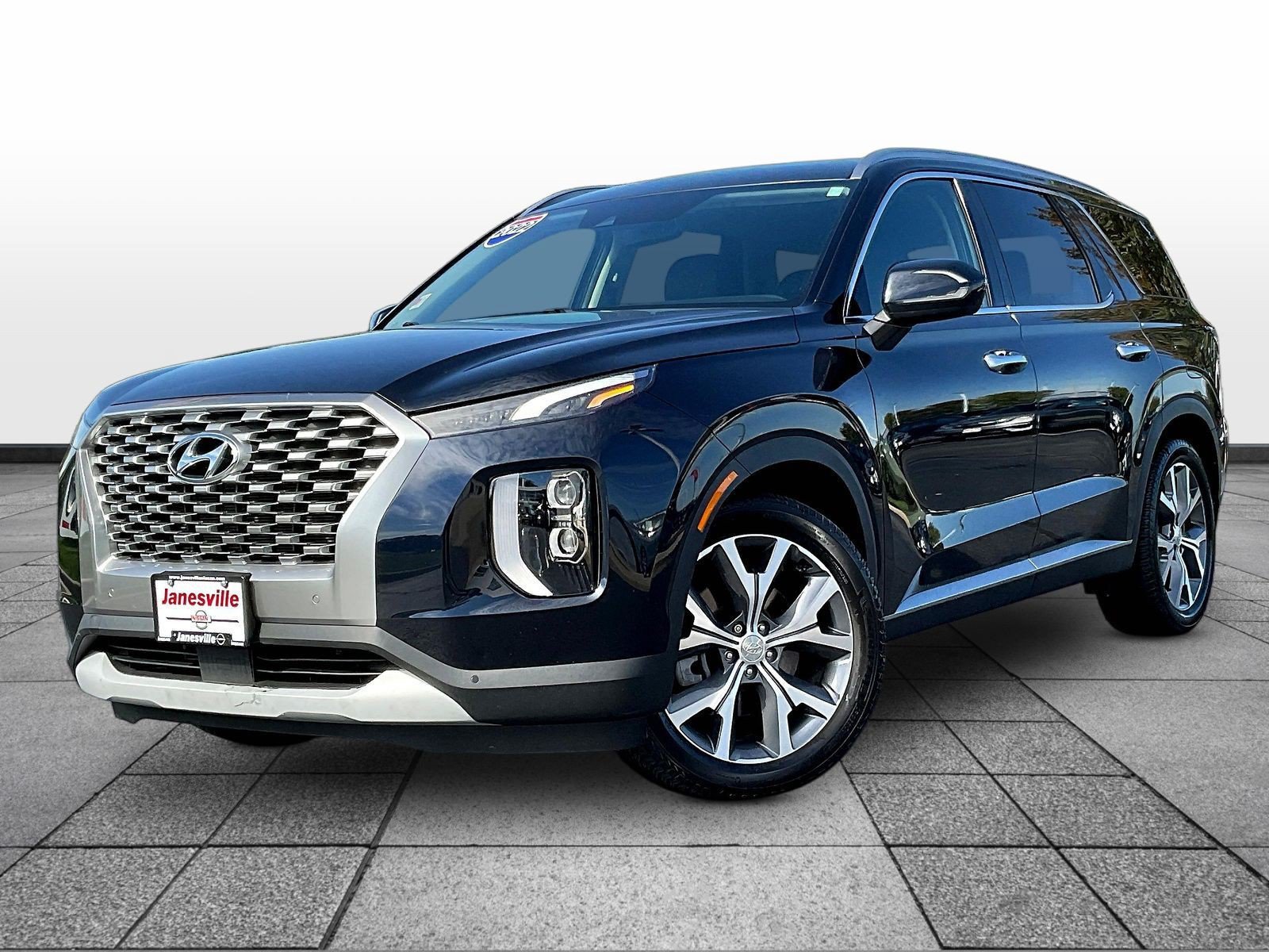 Used 2022 Hyundai Palisade SEL w/ 8P Bench Seat Package AWD/4WD image 3