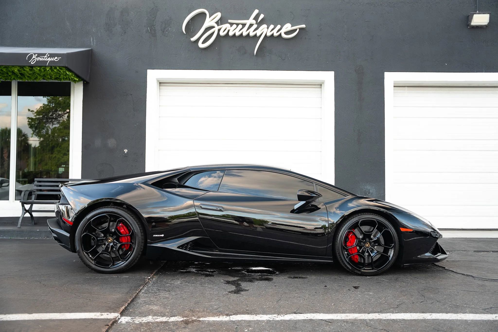 Used 2015 Lamborghini Huracan LP 610-4 AWD/4WD image 7
