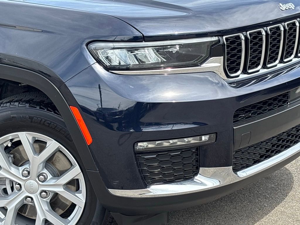 Used 2023 Jeep Grand Cherokee L Limited RWD image 8