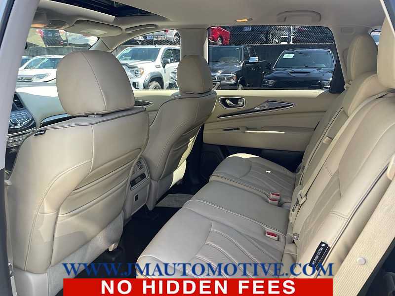 Used 2018 INFINITI QX60 Luxe AWD/4WD image 3