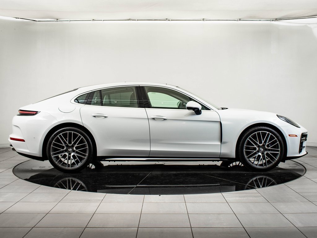 New 2026 Porsche Panamera 4 image 9