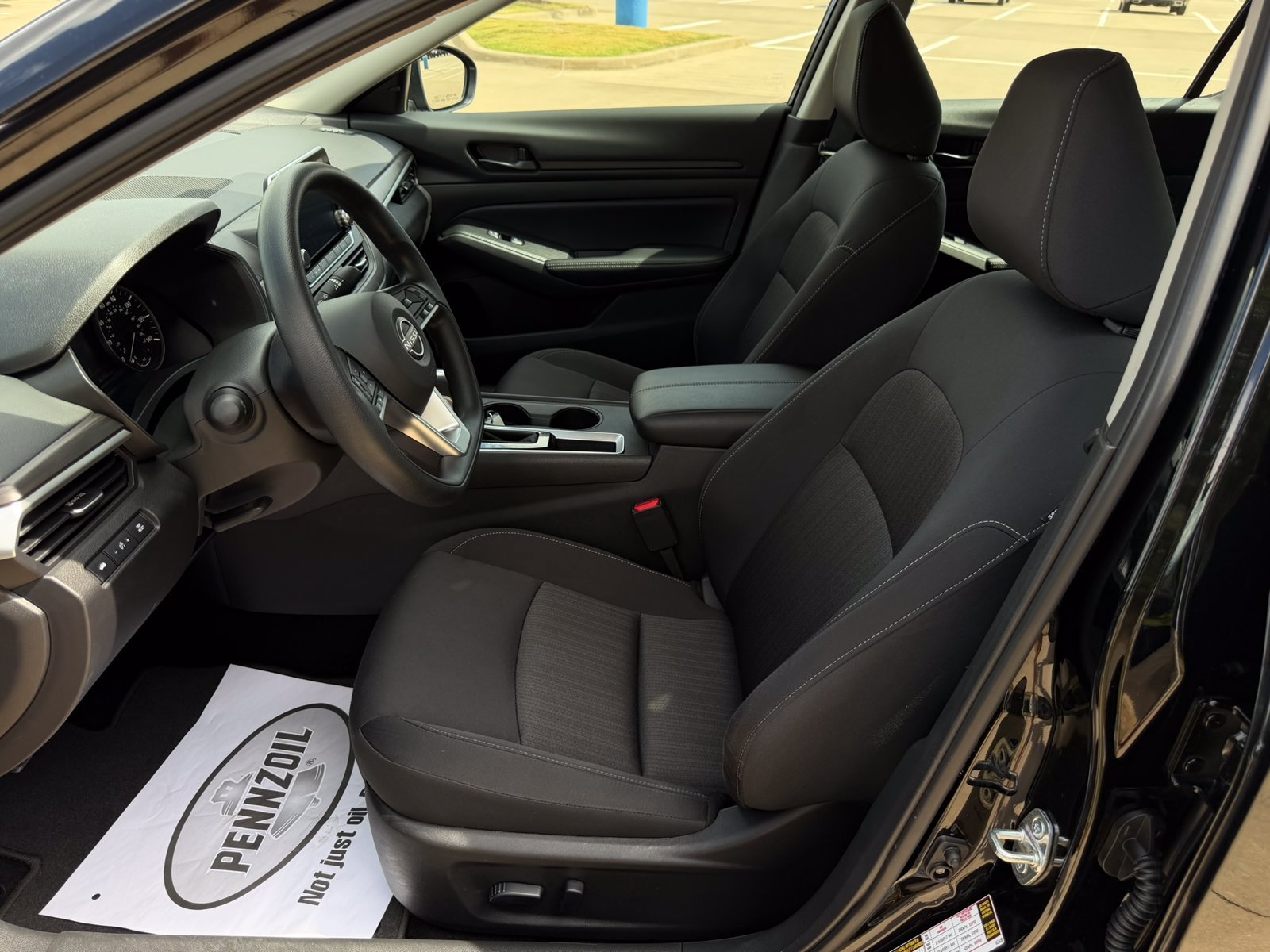 Used 2026 Nissan Altima 2.5 SV FWD image 10