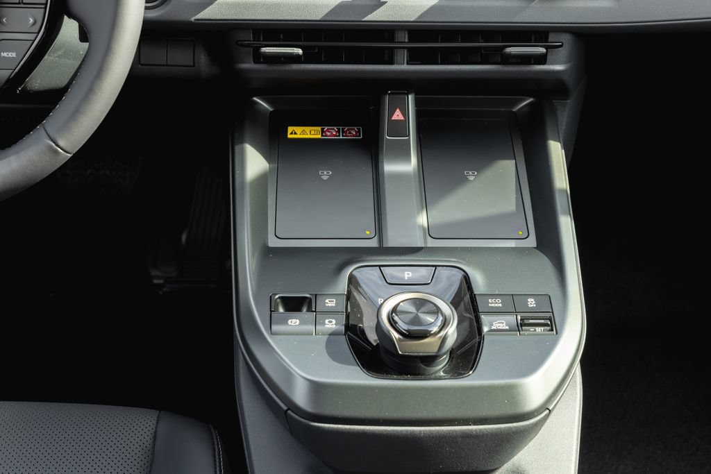 New 2026 Toyota bZ Woodland AWD/4WD image 12