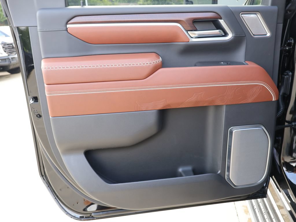 New 2026 GMC Sierra 2500 Denali Ultimate AWD/4WD image 28