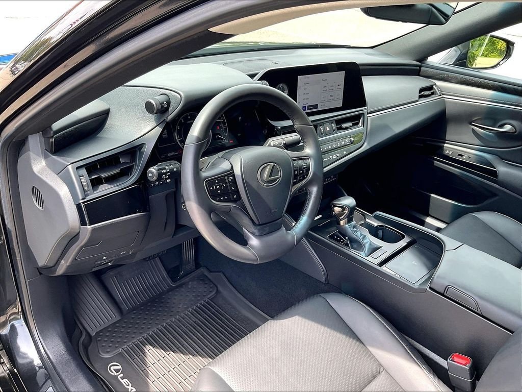 Used 2024 Lexus ES 350 w/ Premium Package FWD image 7