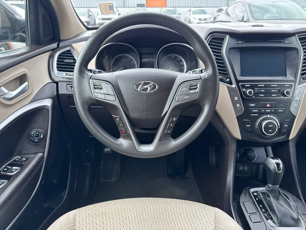 Used 2017 Hyundai Santa Fe Sport FWD image 13