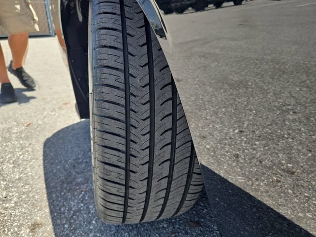 Used 2017 Dodge Challenger SRT Hellcat RWD image 29