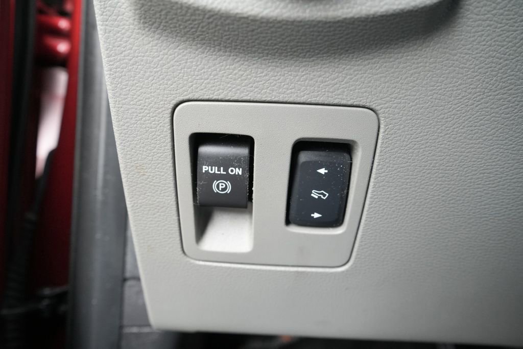 Used 2018 Ford F150 XLT w/ Equipment Group 302A Luxury image 27