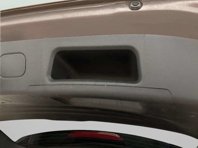 Used 2020 Hyundai Santa Fe SEL FWD image 10