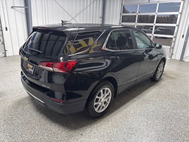 Used 2024 Chevrolet Equinox LT AWD/4WD image 18