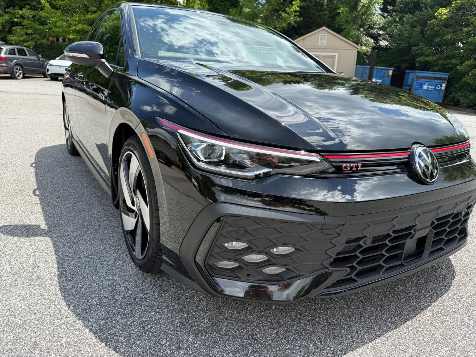 New 2026 Volkswagen Golf S FWD image 24