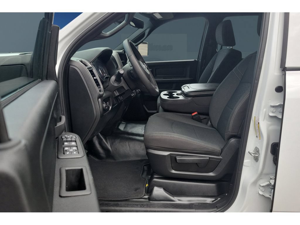 Used 2025 RAM 3500 Tradesman AWD/4WD image 12