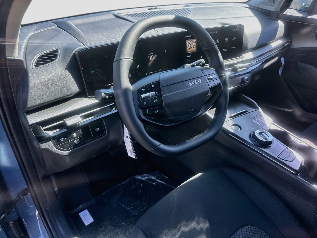 New 2027 Kia Sportage S FWD image 9