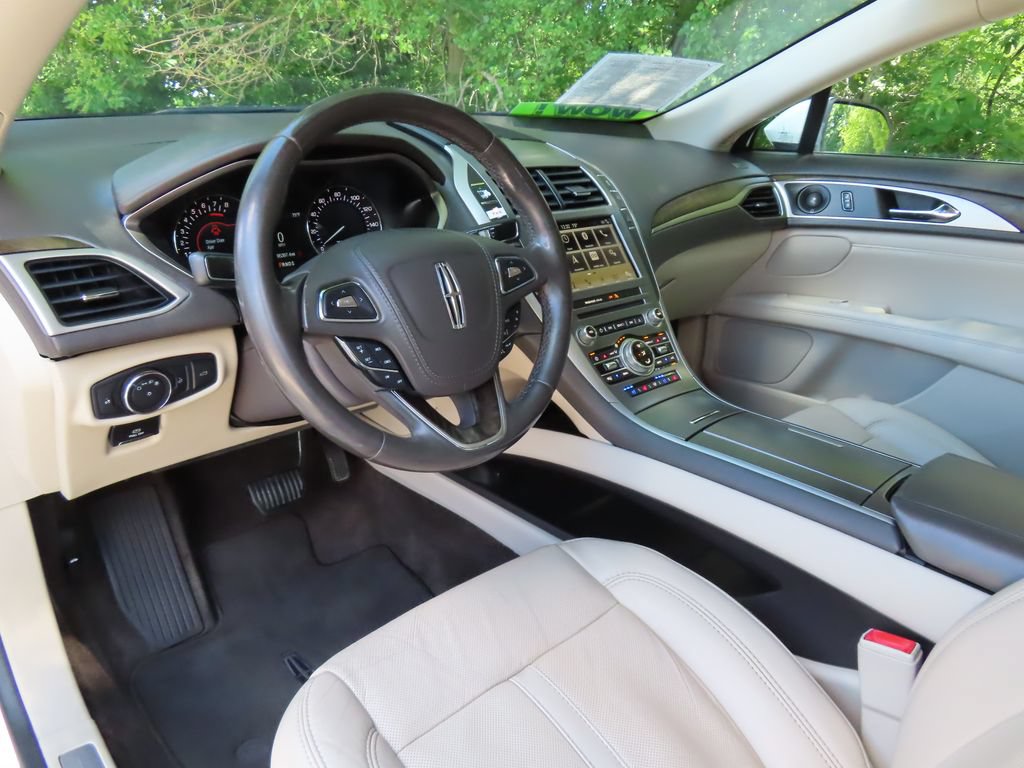 Used 2017 Lincoln MKZ Reserve w/ Climate Package FWD image 22