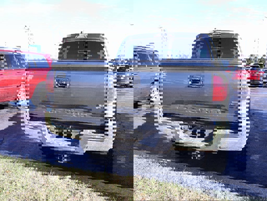 Used 2022 Toyota Tacoma 4x4 Double Cab image 10