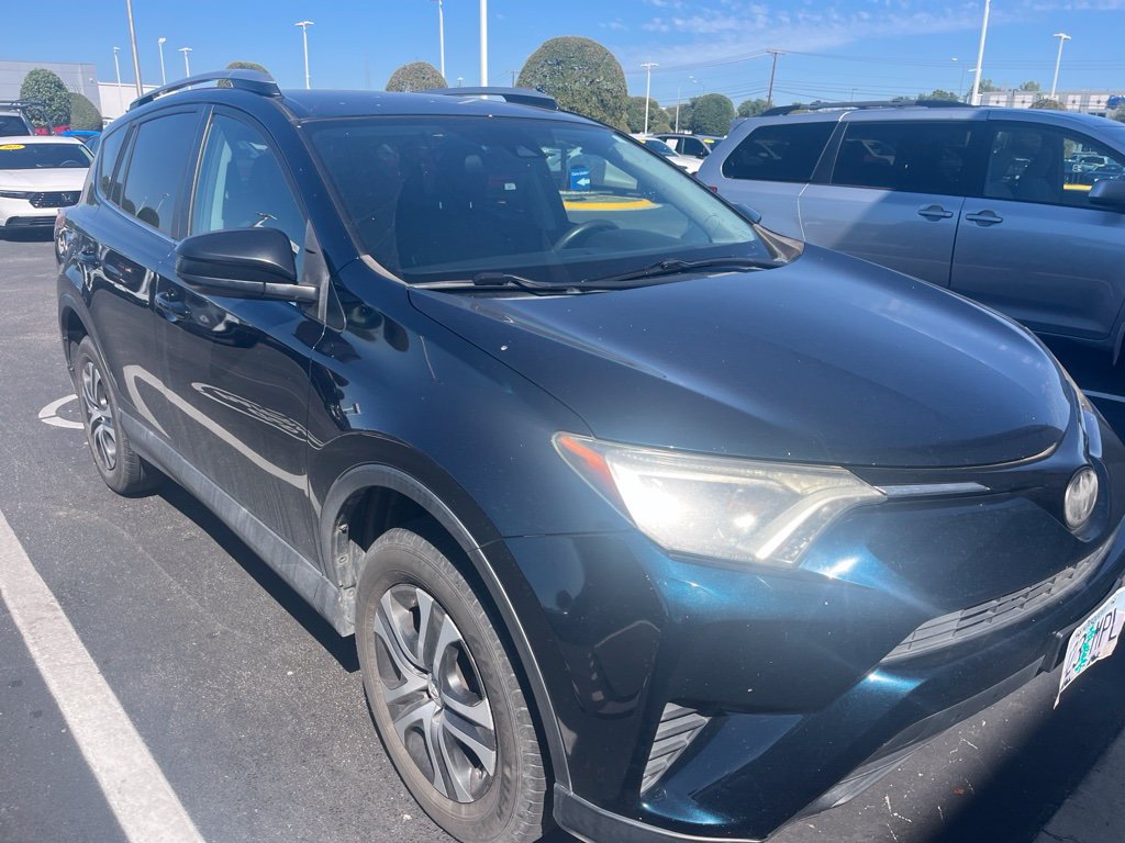 Used 2017 Toyota RAV4 LE w/ All Weather Liner Package AWD/4WD image 3