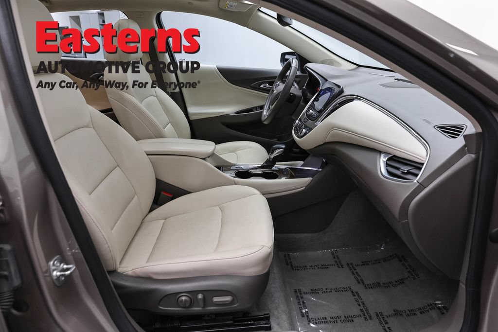 Used 2024 Chevrolet Malibu LT FWD image 26