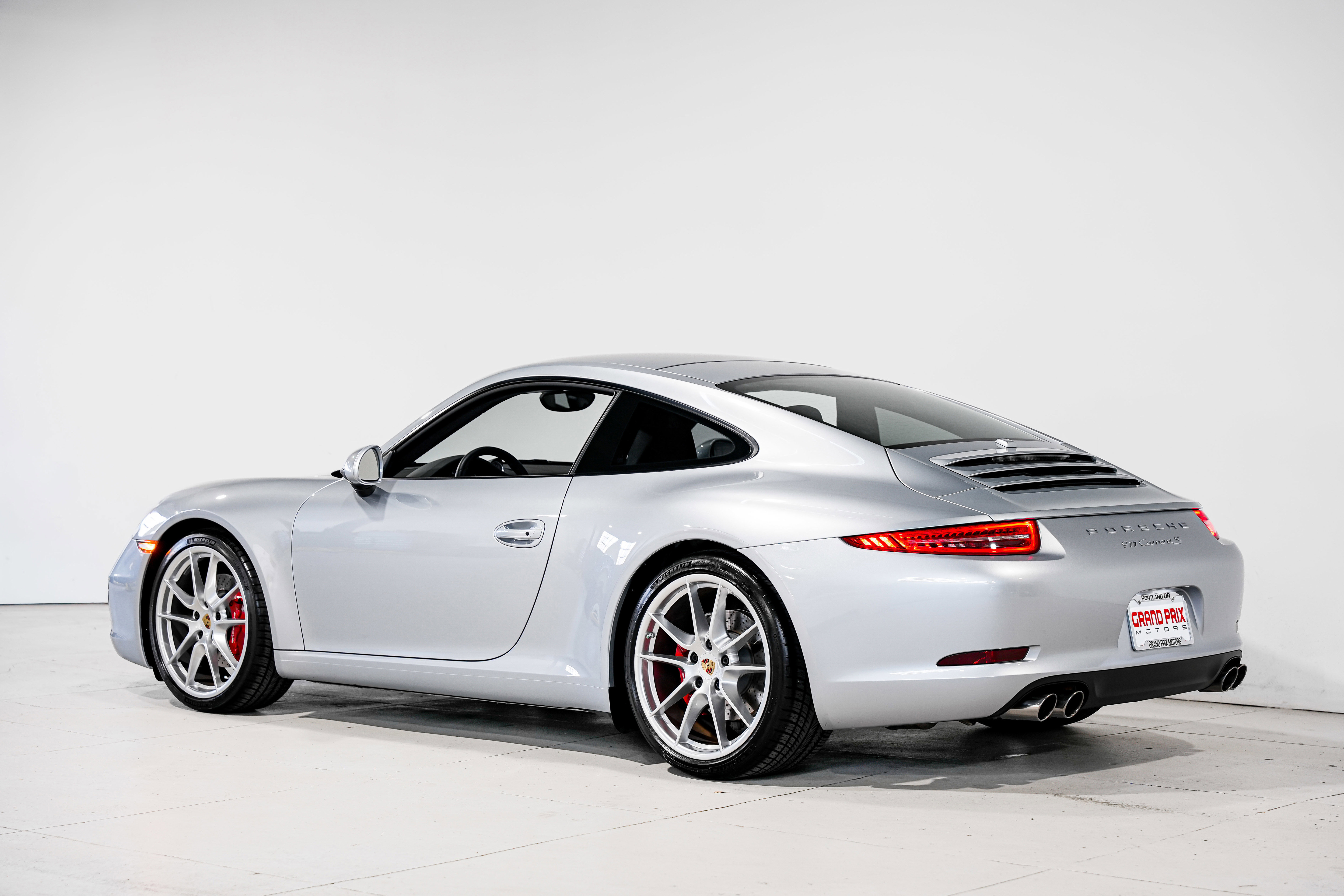Used 2014 Porsche 911 Carrera S RWD image 8