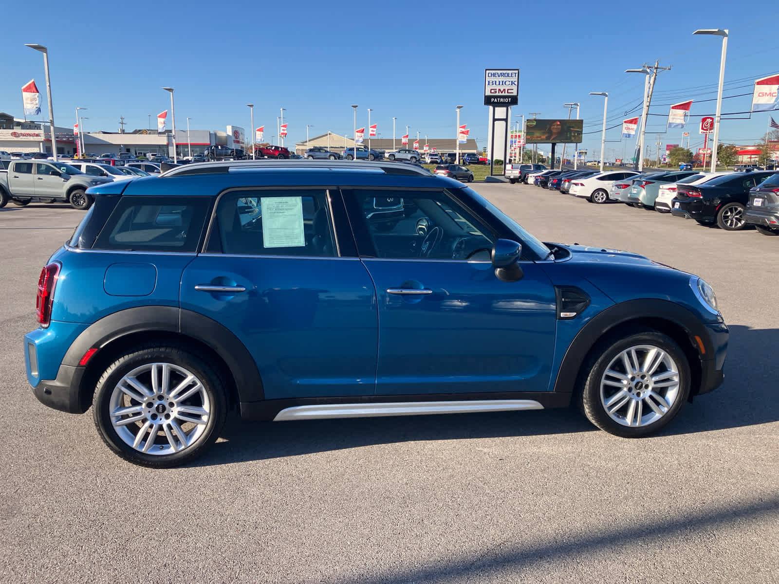 Used 2022 MINI Cooper Countryman image 8
