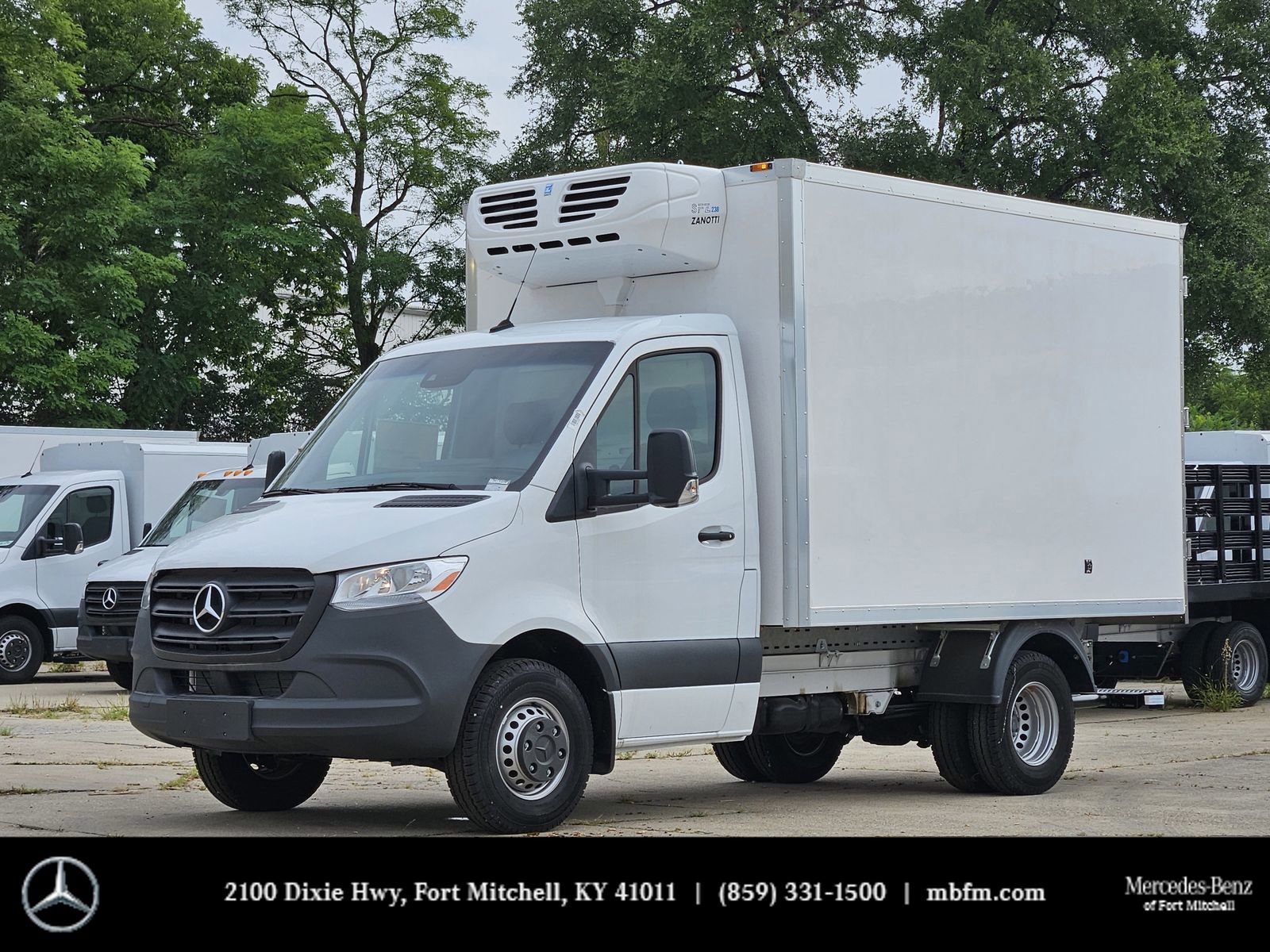 Used 2023 Mercedes-Benz Sprinter 3500 image 1